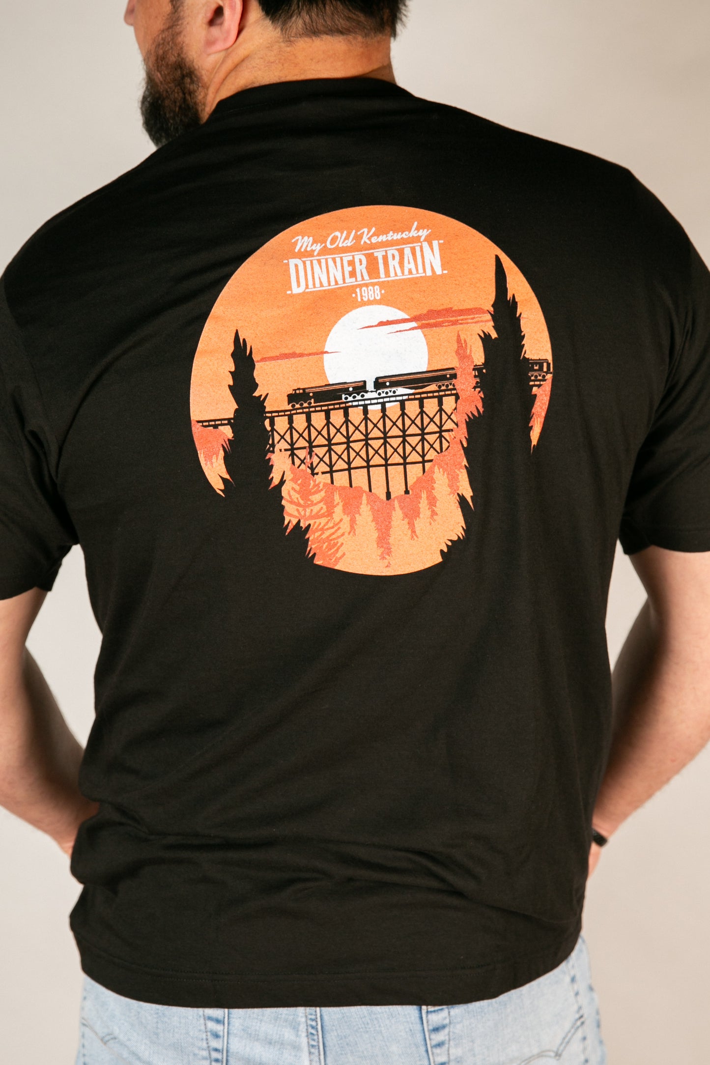 T-Shirt: Black Trestle